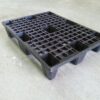 Kunststof pallet 60x80 met 9 voeten